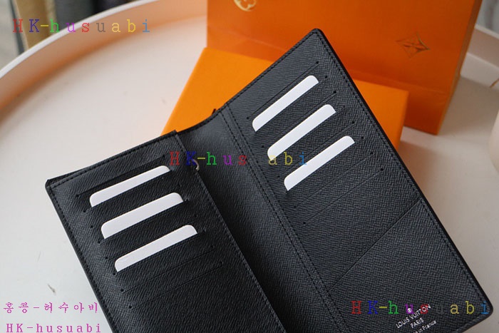 �ڹ̷��ޡڷ��̺��� ���¥ ����  M80019
