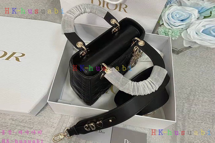 �ڹ̷��ޡڵ�� ���̵�� M0538