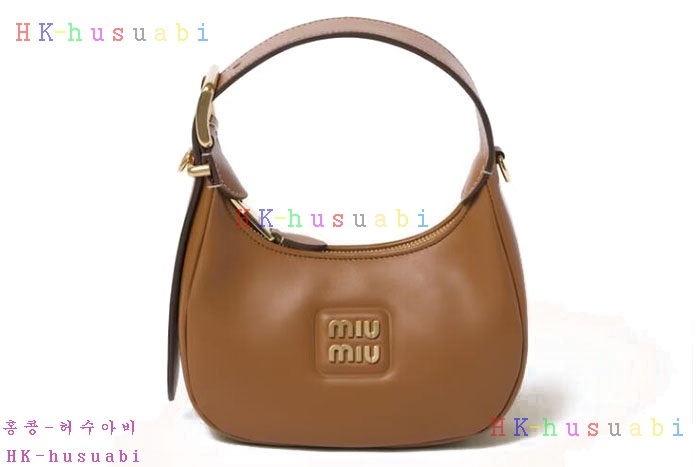 �ڹ̷��ޡڹ̿�̿� ���� ȣ���� 5BP084