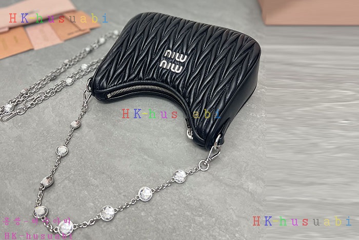 �ڹ̷��ޡڹ̿�̿� ���׶�� ���� ���� ��� �� 5BH211-2