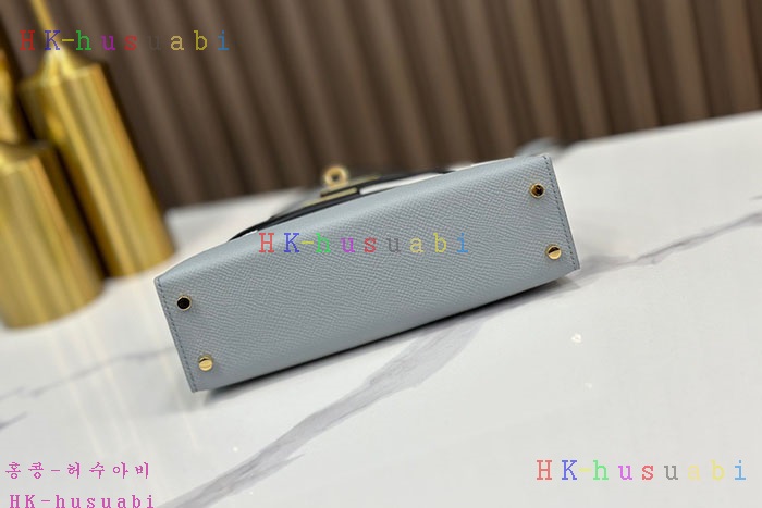 �ڹ̷��ޡڿ����޽� �̸� �̴�  H 9668220-12 �ü���